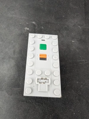 Authentic LEGO 88000 Power Functions Battery Box for Trains/Motors/Lights - Image 1 of 4