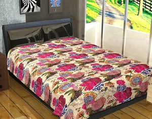 Edredón Kantha de algodón con estampado de frutas beige hecho a mano 90"x108 pulgadas - Imagen 1 de 6