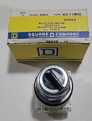 Interruptor selector Square-D 9001-KS11BH2, 2 posiciones, mantener, 30 mm, 2NO + 2NC Foto 1 de 4