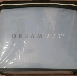 Dreamfit 100% Cotton Split King Sage Color Sheets & Teal Color Pillow Cases - Picture 1 of 5
