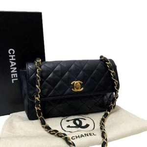 Chanel Flap Mini Matelasse Lammleder Kette Schultertasche Drehverschluss schwarz authentisch - Bild 1 von 10