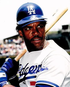 CESAR CEDENO LOS ANGELES DODGERS ACTION SIGNED 8x10 - Picture 1 of 1
