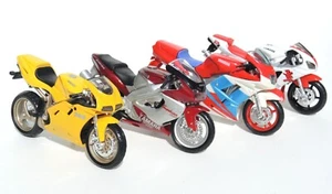 set of 4 Beautiful Maisto diecast scale model racing motorcycles 1/18 - Picture 1 of 16