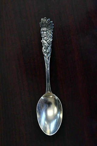 Indian Chief Souvenir Spoon by Fessenden & Co. 5 1/4" Sterling Silver .49 oz Cover