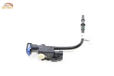 2011 - 2021 道奇充电器燃料蒸汽罐软管管原始设备制造商 — 第 1/4 张图片