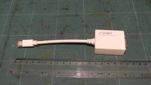Thunderbolt mini display port to VGA adaptor for Apple  - Picture 1 of 1