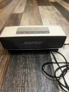 Bose Soundlink Mini Portable Wireless Bluetooth Speaker Silver - Picture 1 of 5