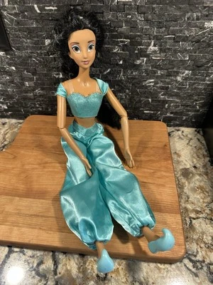 Disney Store Jazmín 17" Muñeca Cantora Brazos Articulados Piernas Princesa Aladino Foto 1 de 4