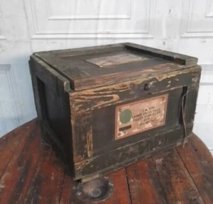 Vintage Para Tilley Lamp Box , Container - Picture 1 of 8