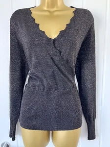 Oasis Stunning Metallic Scallop Edge V Neck Top Size M BNWOT - Picture 1 of 9