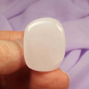Rare Pale Pink Calcite tumble stone 15.7g SN49271 - Picture 1 of 4
