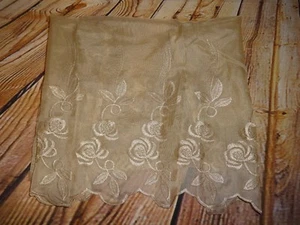 "Panel Bordado Ava Renaissance Hogar Moda Beige Transparente 20" - Imagen 1 de 3