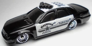 MAISTO HAYWOOD TACTICAL UNIT #1035 BLACK & WHITE 1:64 DIECAST 3" POLICE CAR - Picture 1 of 6