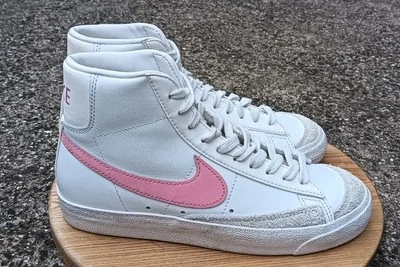 NIKE Blazer Mid 77 Sunset Pulse Shoes Womens Size 7 White and Pink - image 1 of 4