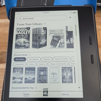 Boxed Amazon Kindle Oasis 9th Gen | 8gb | Wifi | Graphite + Bundle Black Case  - Image 1 of 4