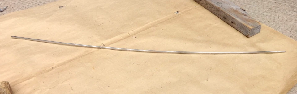 1939 Ford Deluxe moldura de acabamento de painel superior original aço inoxidável - Imagem 1 de 4