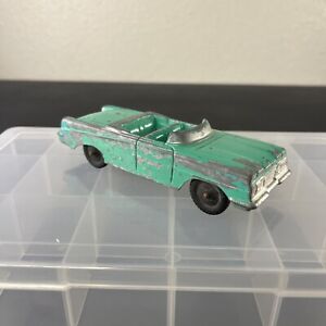 Vintage Tootsietoy  Green Oldsmobile Convertible Car  Die Cast!