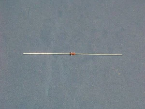 Diode 1N914, 25 Stück (Schaltdiode, 100V/300mA) - Bild 1 von 1