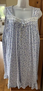 Eileen West Baumwoll Nachthemd Blumen Rasen weich Ballett blau rosa Gr. XL - Bild 1 von 8