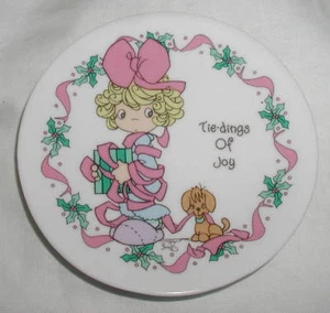 PRECIOUS MOMENTS TIE-DINGS OF JOY PLATE  4" - Picture 1 of 2