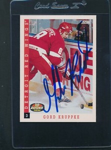 1993/94 Score #467 Gord Kruppke Red Wings Signed Auto *D3534