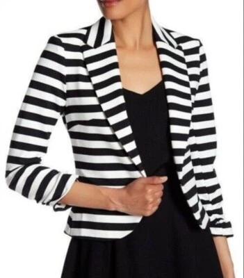 Blazer para mujer Amanda + Chelsea negro blanco a rayas frente abierto manga acanalada 14 Foto 1 de 4