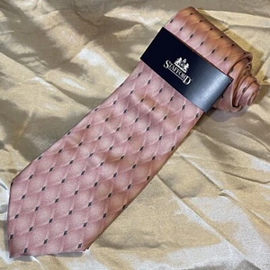 New Stafford Refreshing Pink 100% Silk Men’s Necktie 4" Geometric Tie W/ Tags - Picture 1 of 5