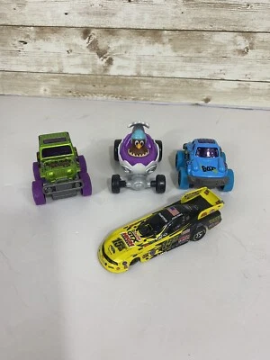 Car Lot Clara Cluck Coupe Mini Xtreme Racing 2011 John Force Mustang Die Cast - Image 1 of 4