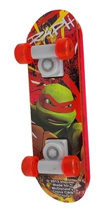 Teenage Mutant Ninja Turtles Raphael Skateboard TMNT Red 2013 McDonald's Toy - Picture 1 of 2