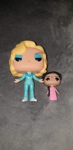 Elsa Mars and Mar Petite Funko Pop amerikanische Horrorgeschichte #241 Oob - Bild 1 von 2