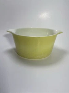 Pyrex Yellow #473 1 Qt Bowl Vintage Classic Kitchenware - Picture 1 of 9
