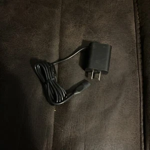 #O) Genuine Philips HQ850 8V Charger AC Adapter HQ912 HQ914 HQ9415 XA2029 BG2028 - Picture 1 of 2