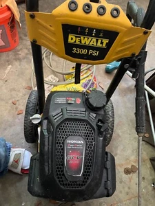 dewalt 3300 psi pressure washer with soap mixing tank - Picture 1 of 4