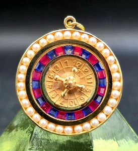 Ciondolo ruota roulette girevole retrò in oro massiccio 14 carati, perle, zaffiri e rubini!! - Foto 1 di 2