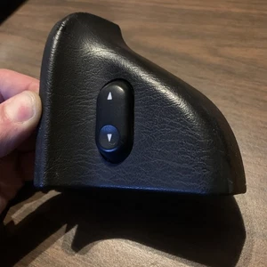 02-07 Ford F250 Rear LH Left Driver Window Switch Black OEM 2C3T-14A568AA - Picture 1 of 2