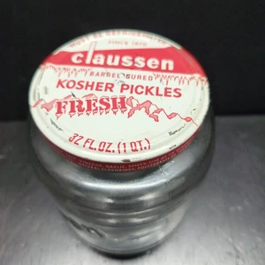 Barattolo vintage in rilievo Claussen Kosher sottaceto con coperchio originale 32 oz a forma di botte - Foto 1 di 6