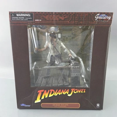 Galería Indiana Jones Bridge Escape PVC Diorama Diamond Select Gentle Giant NUEVO Foto 1 de 4