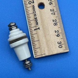 Vintage 1" FEED THRU THOUGH CERAMIC HIGH VOLTAGE CONNECTOR INSULATOR AMPLIFIER - Picture 1 of 3