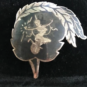 SIAM BLACK VINTAGE STERLING SILVER LEAF PENDANT OR BROOCH NIELLO - Picture 1 of 3