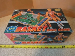 Vintage handheld, two player, miniature table top basketball game NO. 8817 - Picture 1 of 7