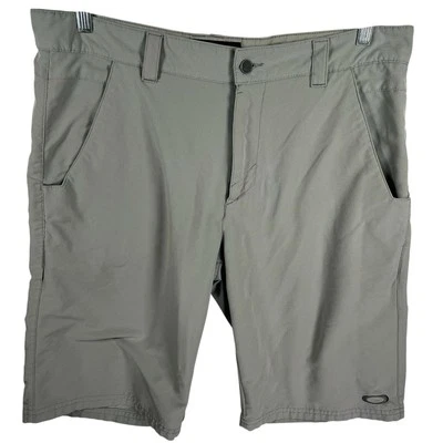The North Face Men 34 Gray Snap/Drawstring Waist Polyester Shorts - Image 1 of 4