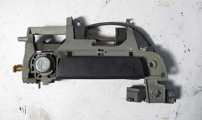 Manija de puerta exterior pasajero delantero derecho BMW E36 1996-1999 OEM USADA Foto 1 de 3