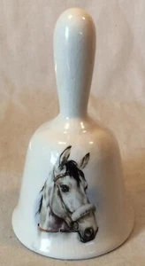 Campana in ceramica vintage da collezione con immagine di cavallo immagine sul davanti - Foto 1 di 10