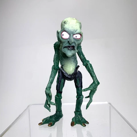 Gollum the Fisherman Figure 1999 Toy Vault Lord of the Rings LotR Smeagol Cover
