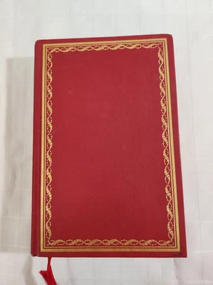 WALDEN AND OTHER WRITINGS  THOREAU    INTERNATIONAL COLLECTORS LIBRARY HC  1970 - Image 1 of 4