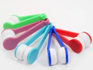 5Pcs Sun Glasses Eyeglass Cleaner Microfiber Cloth Lens Wipes Brush Cleaning - Picture 1 of 4