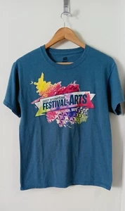 T-shirt donna Disney Epcot Festival Of The Arts inaugurale 2017 porta passaporto S - Foto 1 di 5