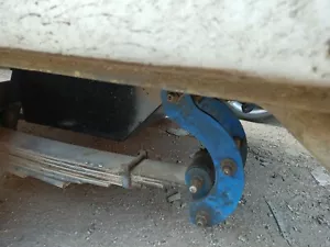 Toyota Tundra Rear Leaf Springs Comfort Shackles (2) w/Soft PU Bushings +2" Lift - Picture 1 of 4