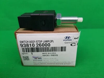 GENUINE HYUNDAI GETZ HATCHBACK TB SERIES BRAKE STOP LIGHT SWITCH (2 PINS) - Image 1 of 2