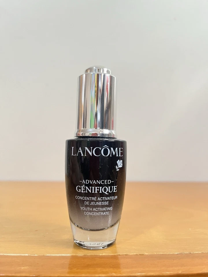 Suero concentrado Lancome Advanced Genifique 20 ml/0,67 oz nuevo en caja sellada Foto 1 de 2